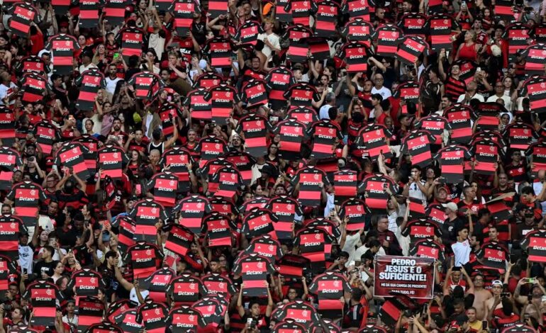 Flamengo e Corinthians aparecem na lista de clubes mais seguidos do mundo