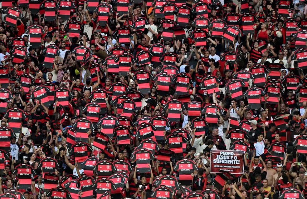 Flamengo e Corinthians aparecem na lista de clubes mais seguidos do mundo