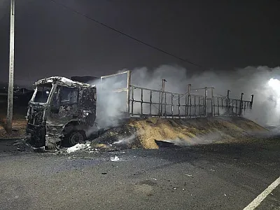 Incêndio atinge duas carretas durante a madrugada em Campo Novo do Parecis