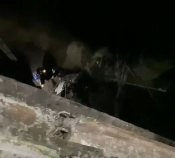 Mulher fica ferida após cair de ponte na Avenida Beira Rio, em Cuiabá
