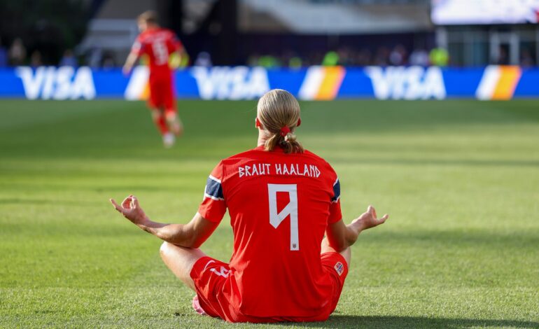 Com dois de Haaland, Noruega goleia o Iraque em retorno à Copas do Mundo após 28 anos