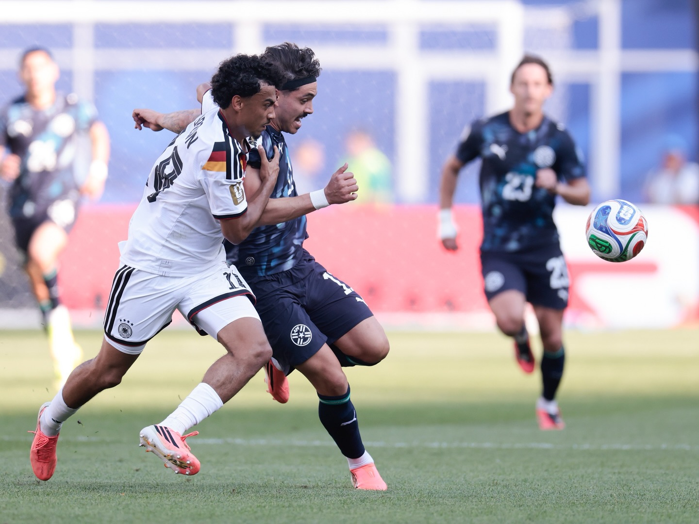 Nos pênaltis, Paraguai bate a Alemanha e segue sonhando com a Copa