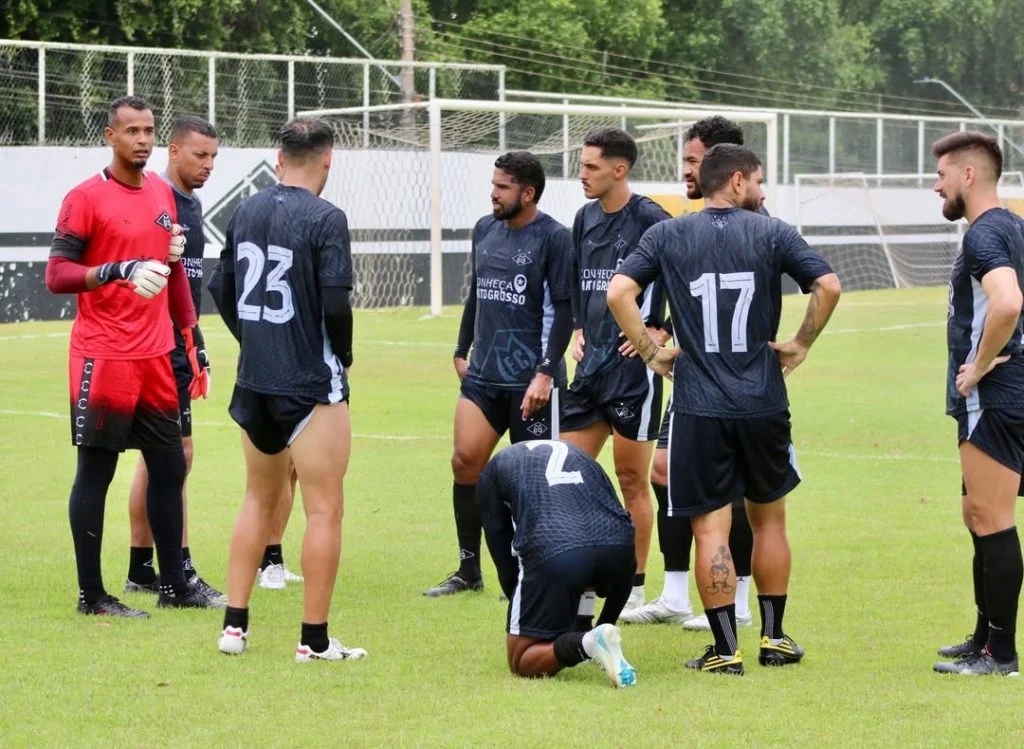 Mixto anuncia saída de quatro jogadores e segue reformulação para 2027